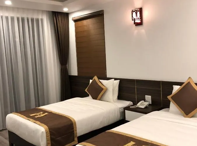 Helen 3* Hạ Long