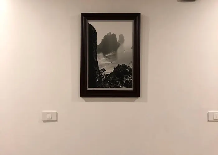 Helen 3*